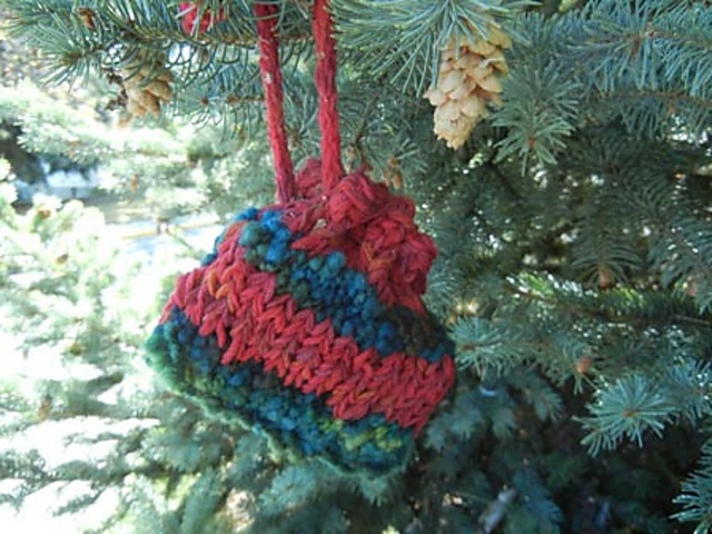 Itty Bitty Gift Pouch
