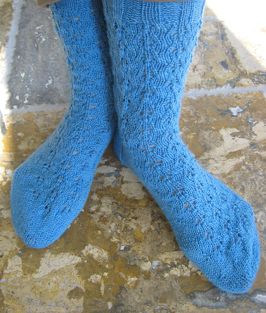 Traveling Leaf Socks