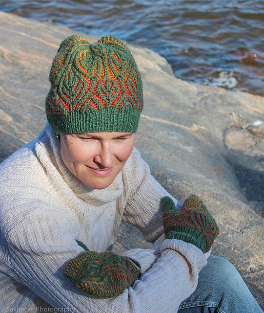 Betua Hat and Mittens