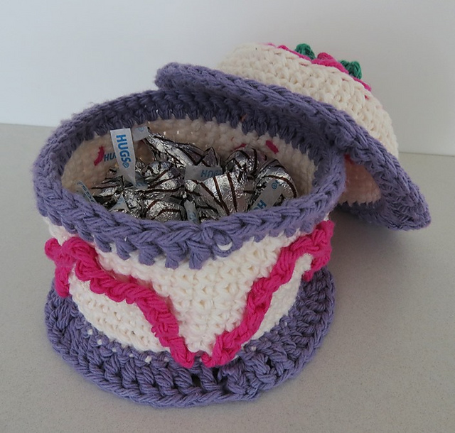 Ravelry: Birthday Cake Candy Dish pattern by Kathryn Bishop
