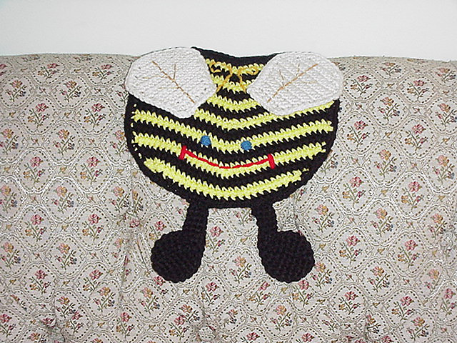 Bee bib