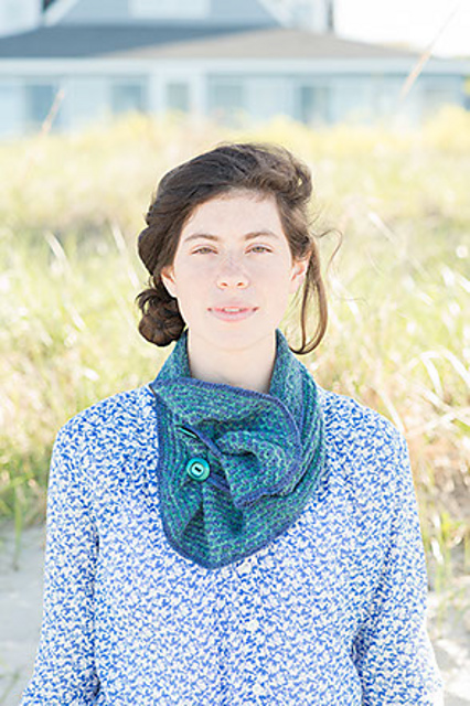 Blue River Cowl