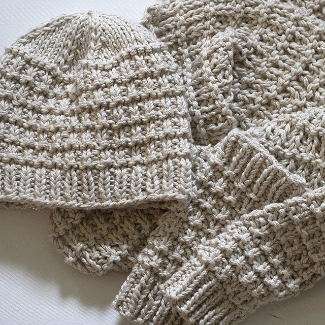 Gloves Hat Scarf Set