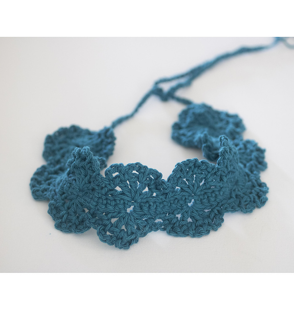 Circle Tie On Headband
