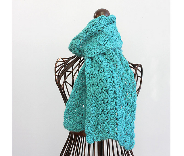 Winter Shell Scarf