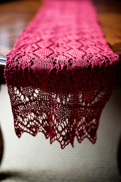Leafy Table Runner