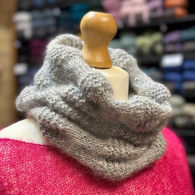 Glitterball Cowl