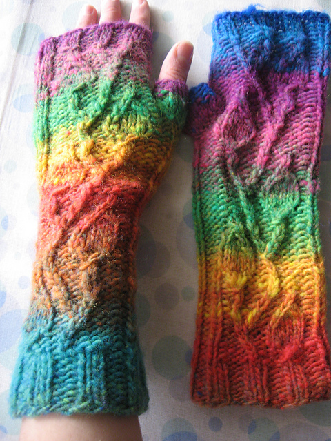 Hurry Up Spring Armwarmers