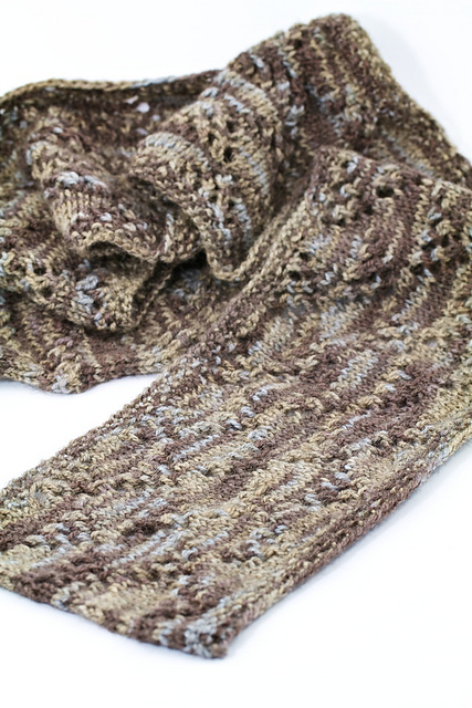 Pyramid Shawlette