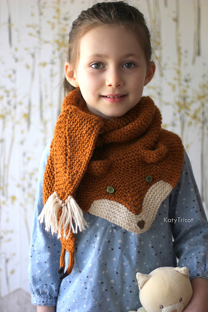 FOX trot triangle scarf