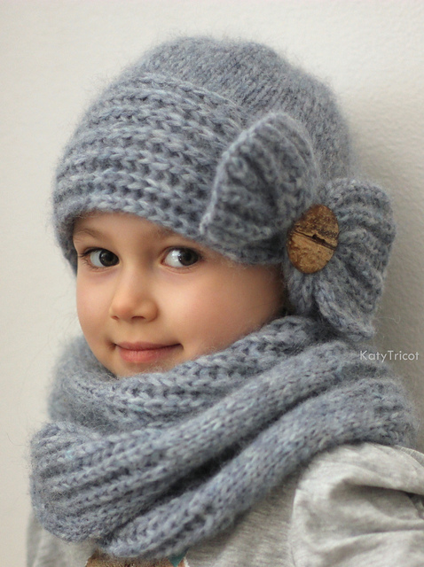 Coquette Cloche and Cowl