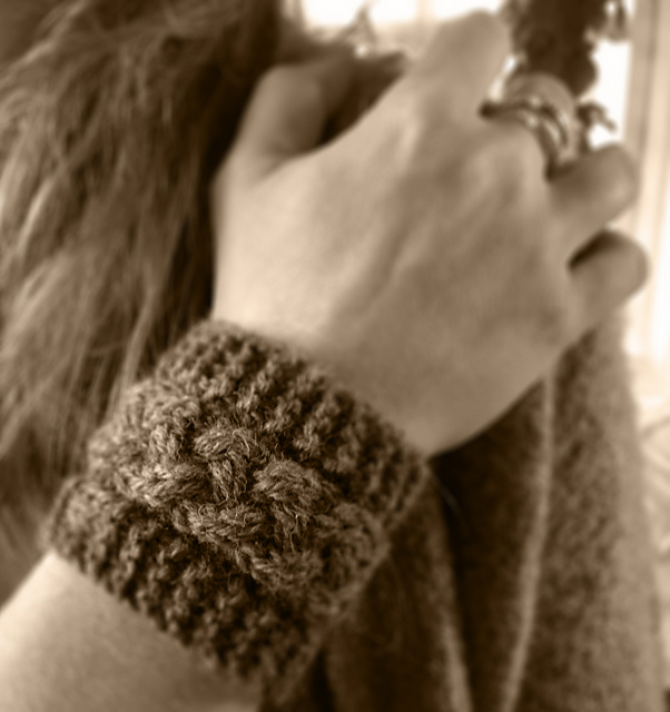 Aran cable cuff