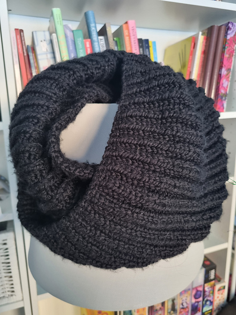 Brioche Mobius Cowl