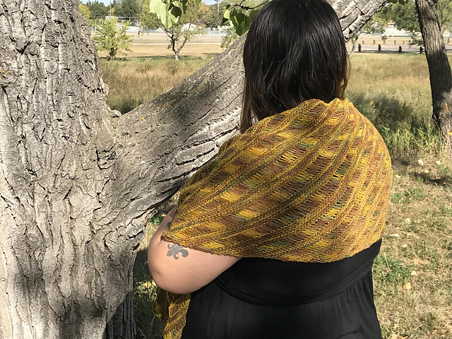 Kistikew Shawl