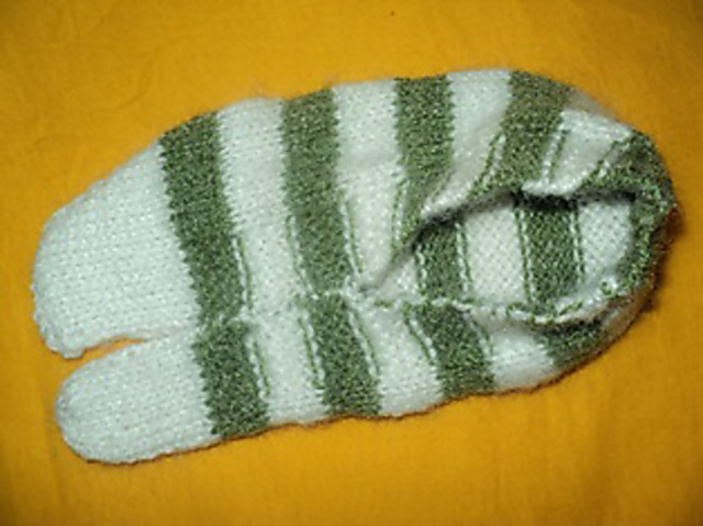 Toe slippers
