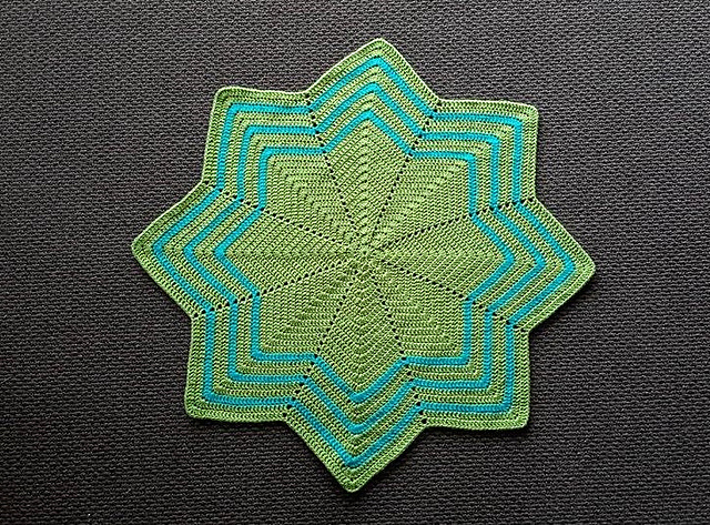 Crochet Waves 8 point Blanket
