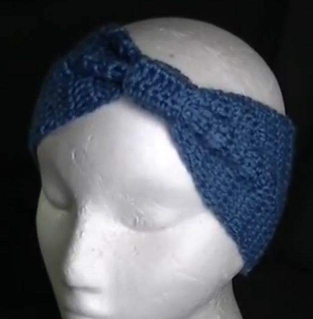 Headband (looks like a bow)