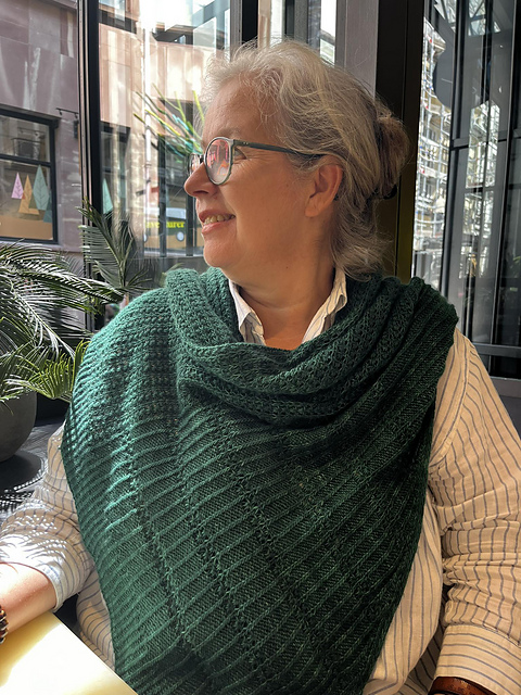 Hara Pillar Shawl
