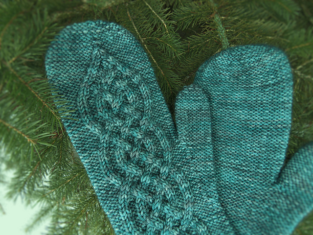 Iron Age Mittens