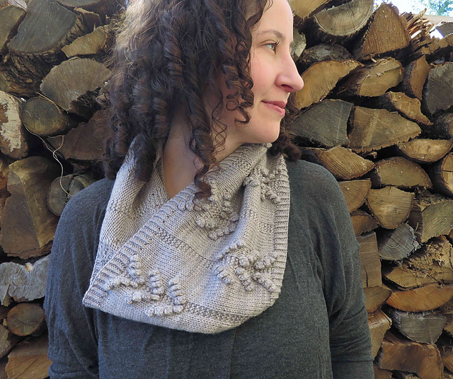 Mistletoe Cowl