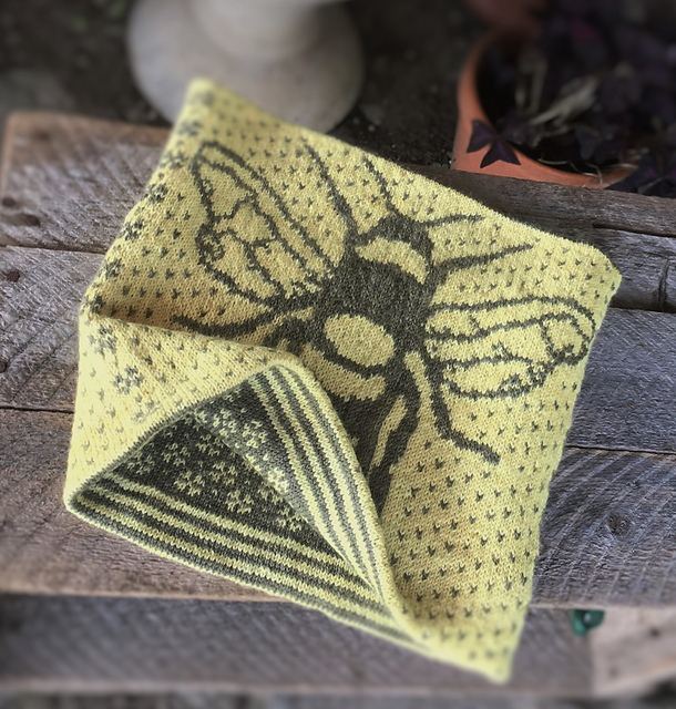 Honey Pie Cowl