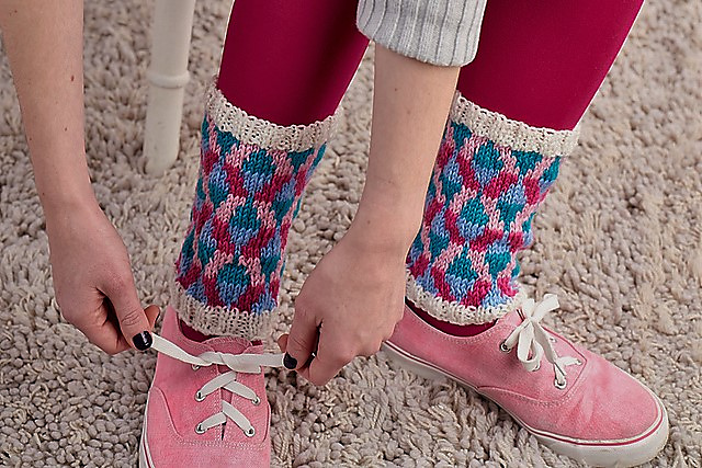 Lively leg warmers
