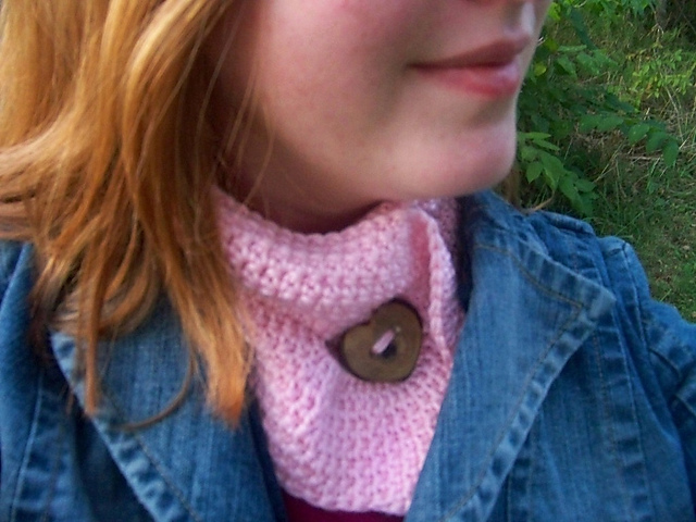 Buttonhole Neckwarmer
