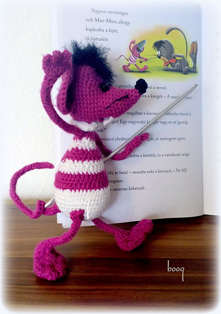 "Cin-cin" the little mouse