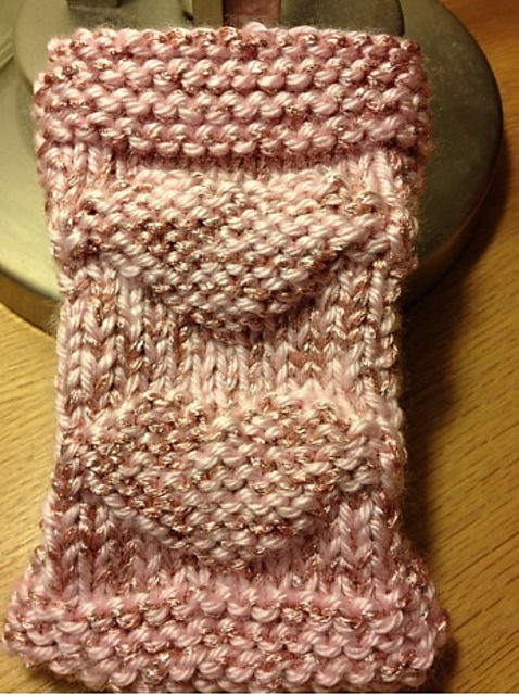 Heart Pattern iPhone 4 Cellphone Sock