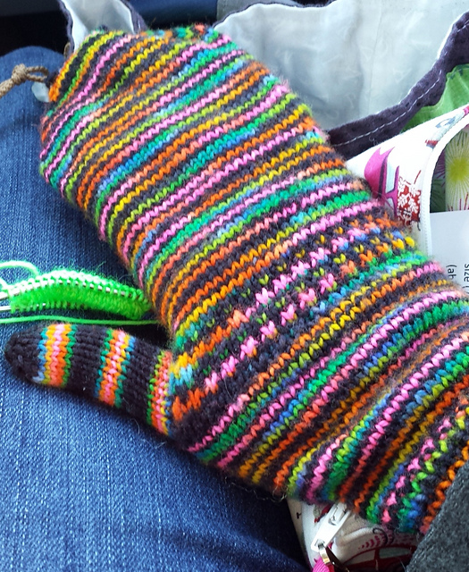 Rainbow Running Mitts
