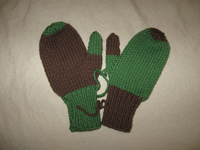 BB's Knitted Mittens