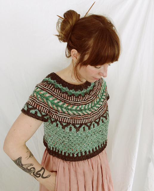 Ravelry: Soldotna Crop pattern by Caitlin Hunter