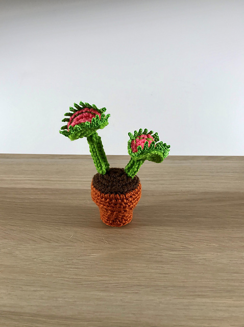Ravelry: Friendly Venus Flytrap pattern by Boy Mom Crochet Life Ravelry: Friendly Venus Flytrap pattern by Boy Mom Crochet Life