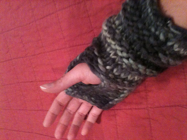 Welt "Wrapture" Fingerless Gloves