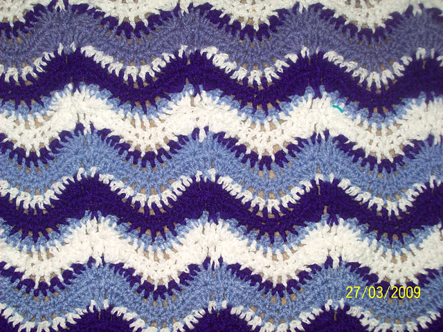 Wavy Baby Blanket