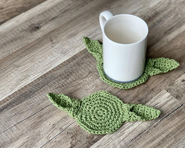 Ravelry: Baby Yoda Drink Coaster pattern by Brenley DiFranco