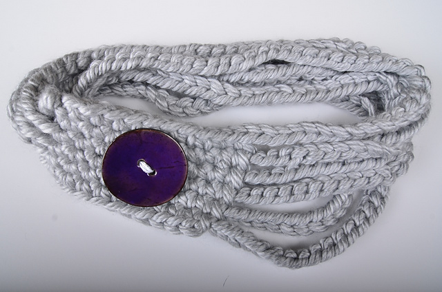 Funky Chain Cowl