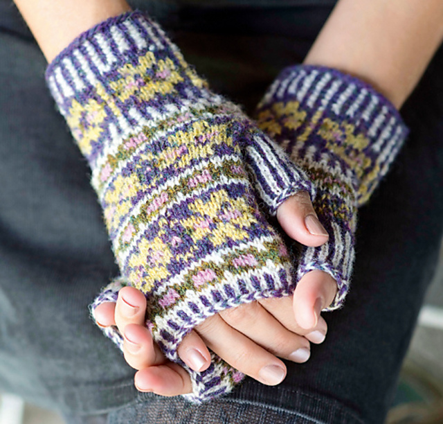 Heather Flower mitts