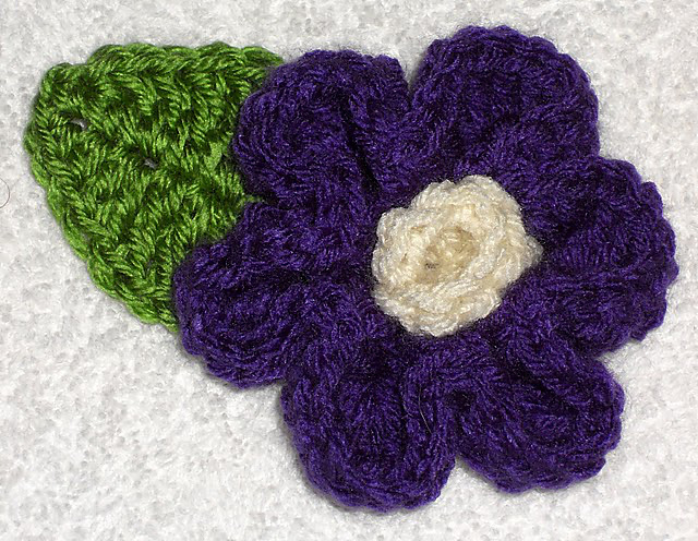 Pretty 6 Petal Flower 