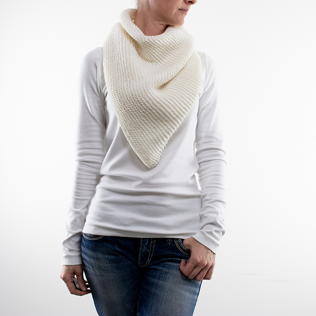 Ravelry: Shawl : Traditional pattern by Brome Fields