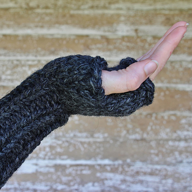 Fingerless Gloves : Awareness