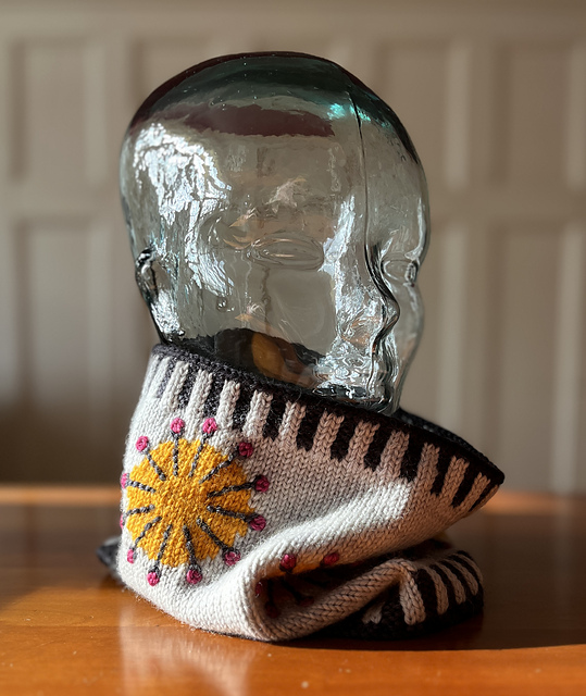 Florality Cowl