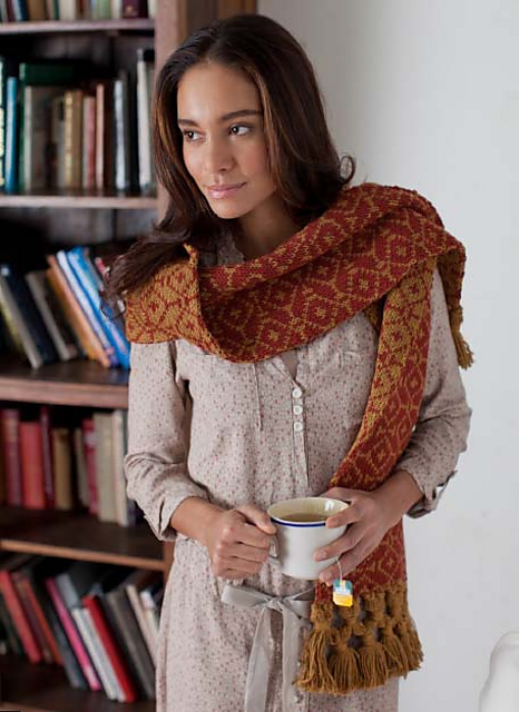Double-Knit Double-Knot Scarf