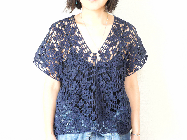 C. Snow Design Pullover 雪の模様のプルオーバー