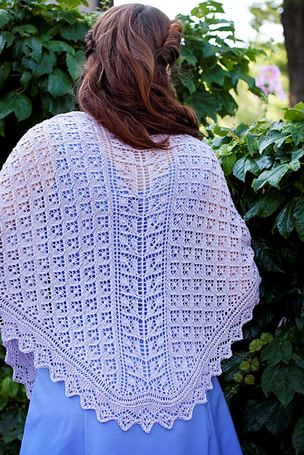 Misselthwaite Manor Shawl