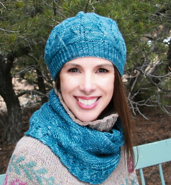 Cedaredge Cowl