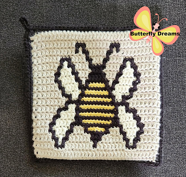 Buzzing Around Potholders