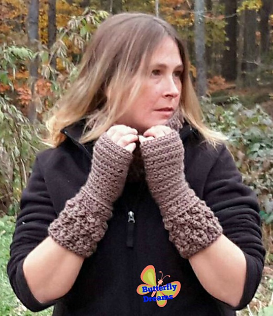 Surrounded by Diamonds Fingerless Mitts