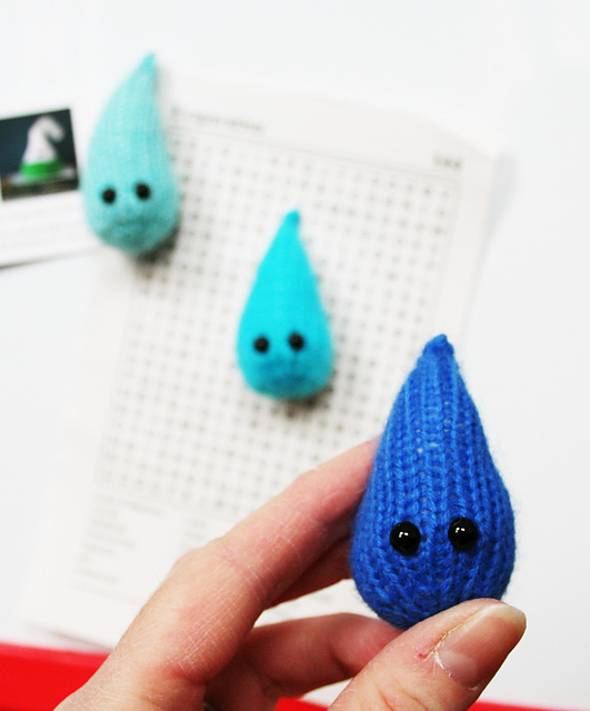 Amigurumi Raindrops