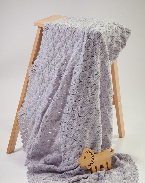 PT 8520 - Scalloped Lace Baby Shawl